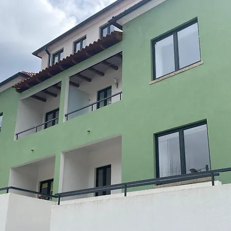 House 2-bedroom Covilh *