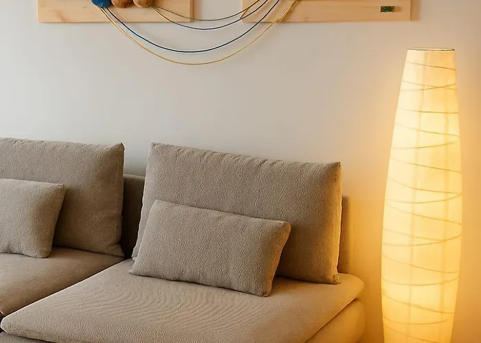 Modern Retreat With Mountain Views קוביליה